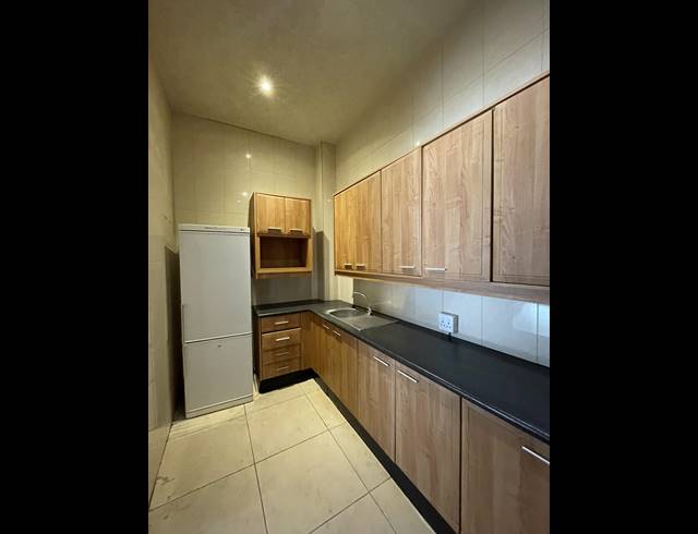 3,965M² INVESTMENT FOR SALE IN HOUGHTON ESTATE